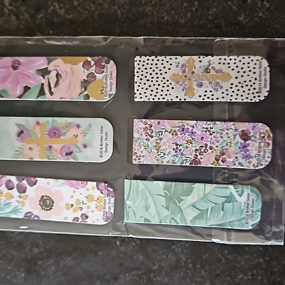 Magnetic Religious Bookmark Set of 6 NEW - Picture 5 of 5